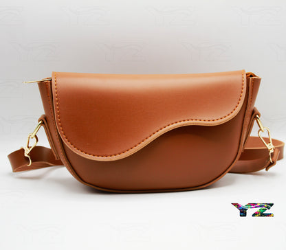 Trendy D-Shaped Shoulder Bag for Women – Mini Crossbody Purse