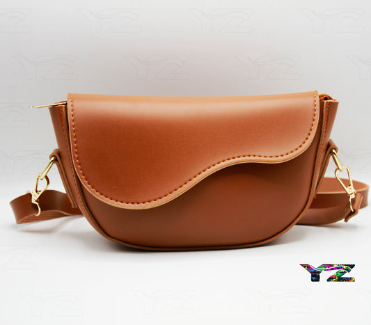 Trendy D-Shaped Shoulder Bag for Women – Mini Crossbody Purse