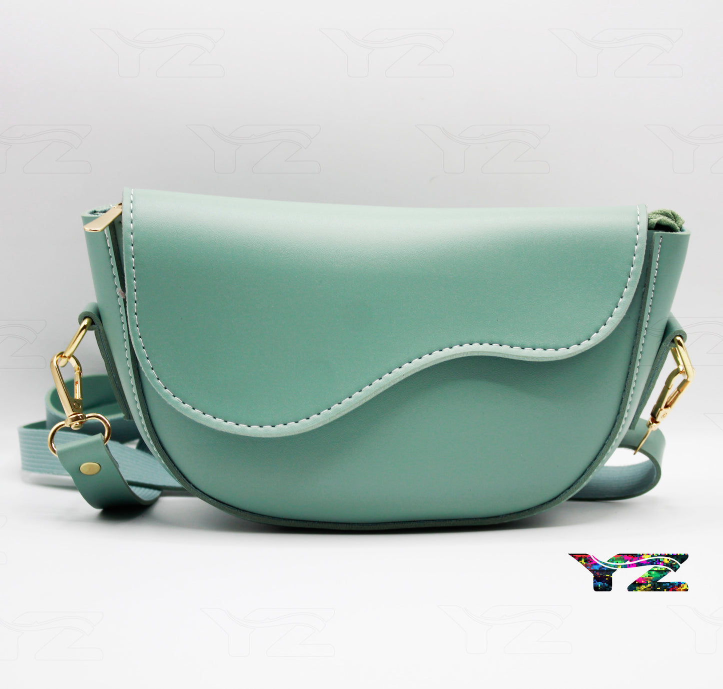 Trendy D-Shaped Shoulder Bag for Women – Mini Crossbody Purse